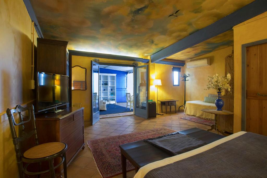 Peratallada Hotel | Hostal Blau