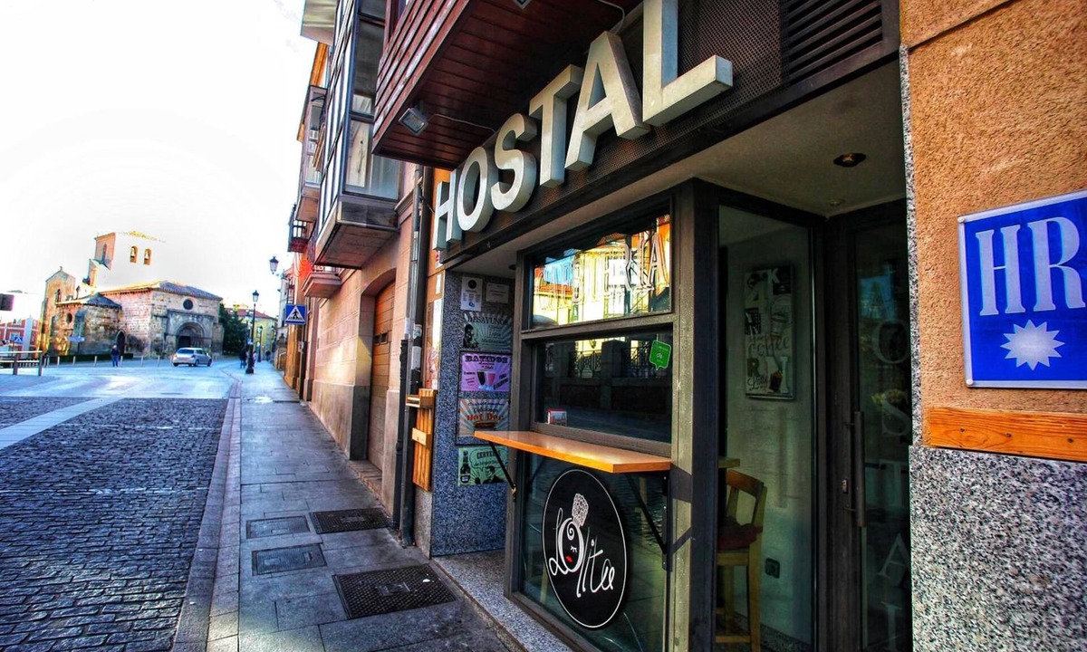 Soria Hostel | Hostal Caballeros