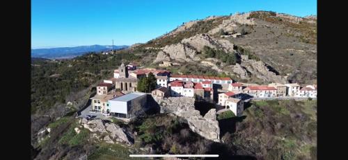 Petilla de Aragon House | Hostal Don Santiago Ramon y Cajal