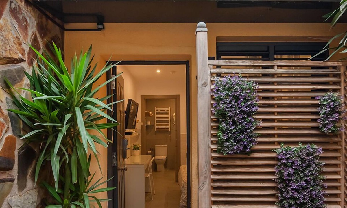 La Bordeta Hostel | Hostal House