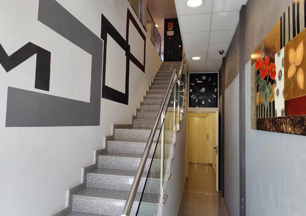 Pineda de Mar House | Hostal Manel