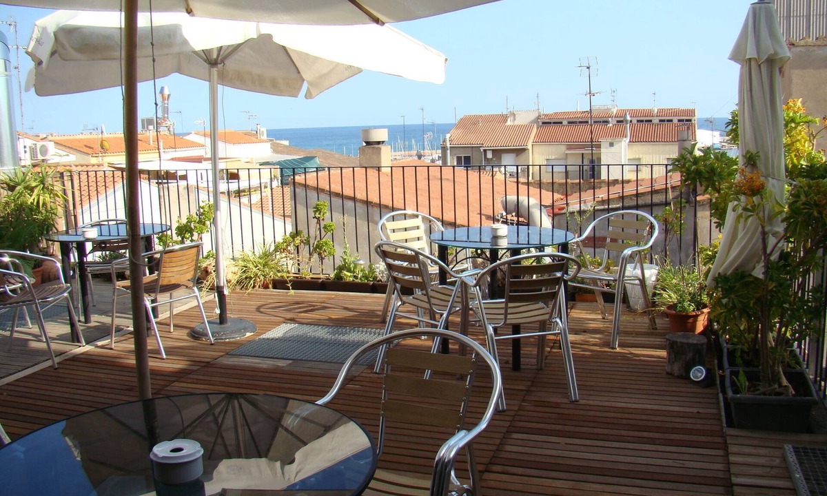 Cambrils Hostel | Hostal Platja