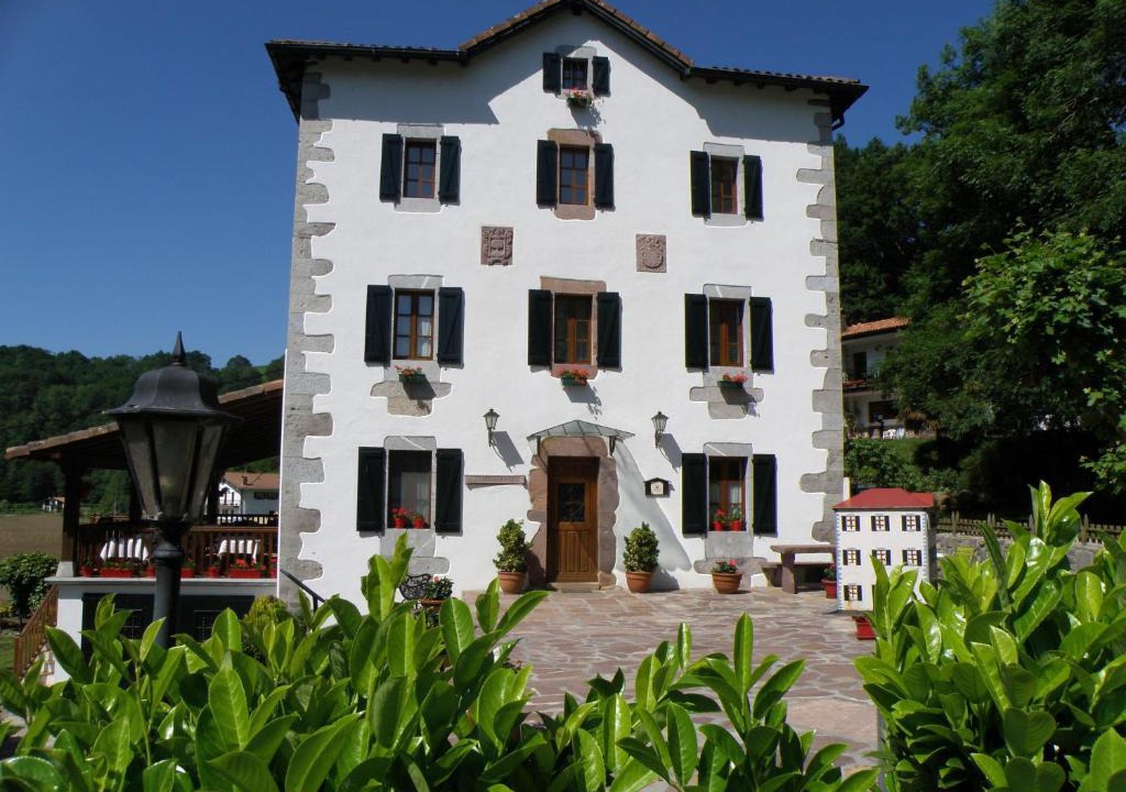 Urdax Hotel | Hostal Rural Irigoienea