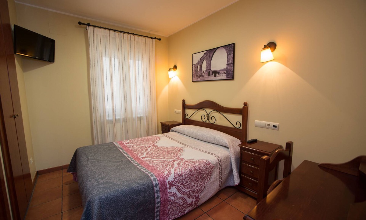 Teruel Hostel | Hostal Serruchi