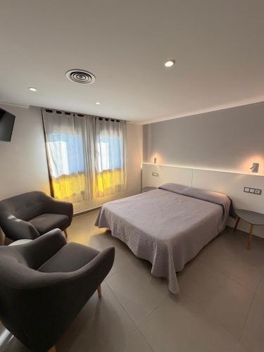 Angles House | Hostal Tarrés