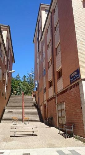 Abena House | Hostal Valle De Tena