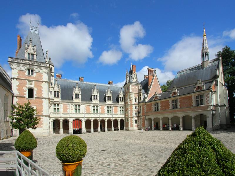 La Ferte-Saint-Aubin Hotel | Hostellerie du Château les Muids