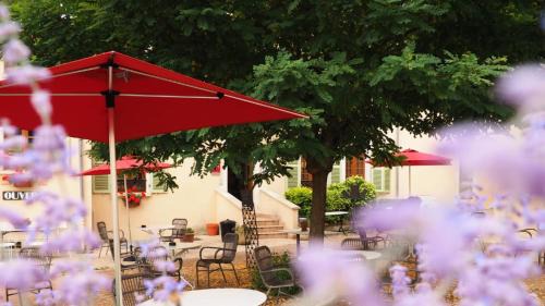 Bellenaves Hotel | Hostellerie du Chateau Bellenaves