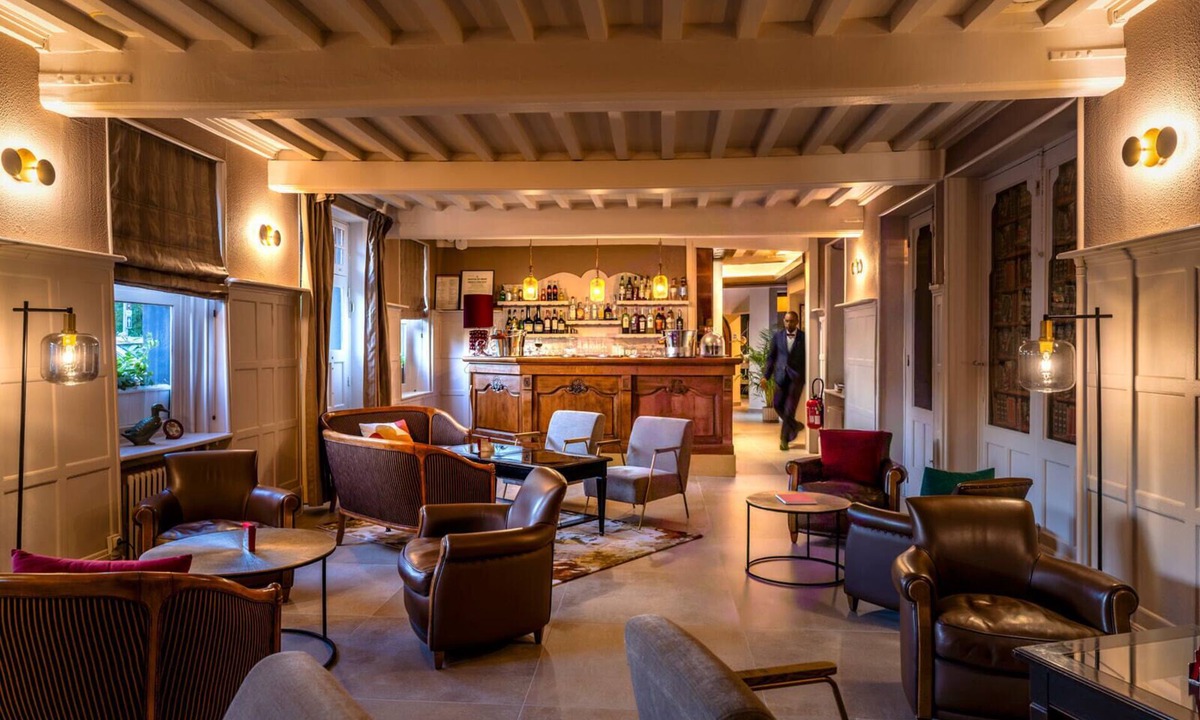 Royallieu Village Hotel | Hostellerie Du Royal Lieu