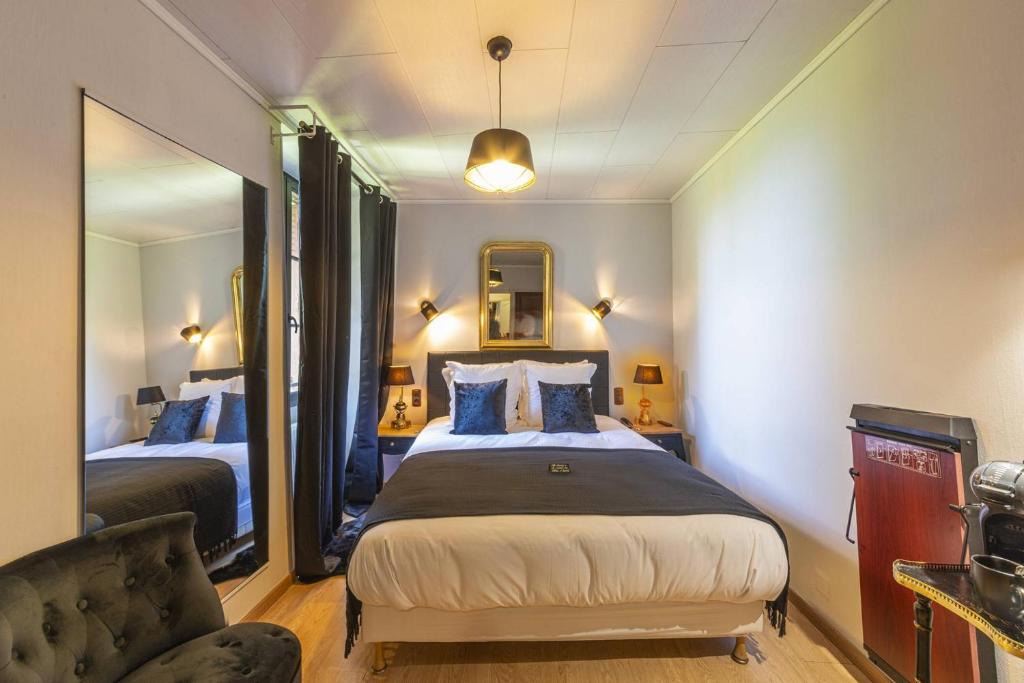 Cordes-sur-Ciel Hotel | Hostellerie du Vieux Cordes