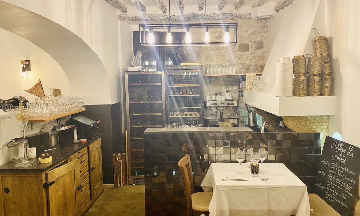 Saint-Paul-de-Vence Hotel | Hostellerie la Fontaine