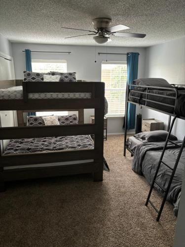 Irving Apartment | Hosting Nightly Nestings