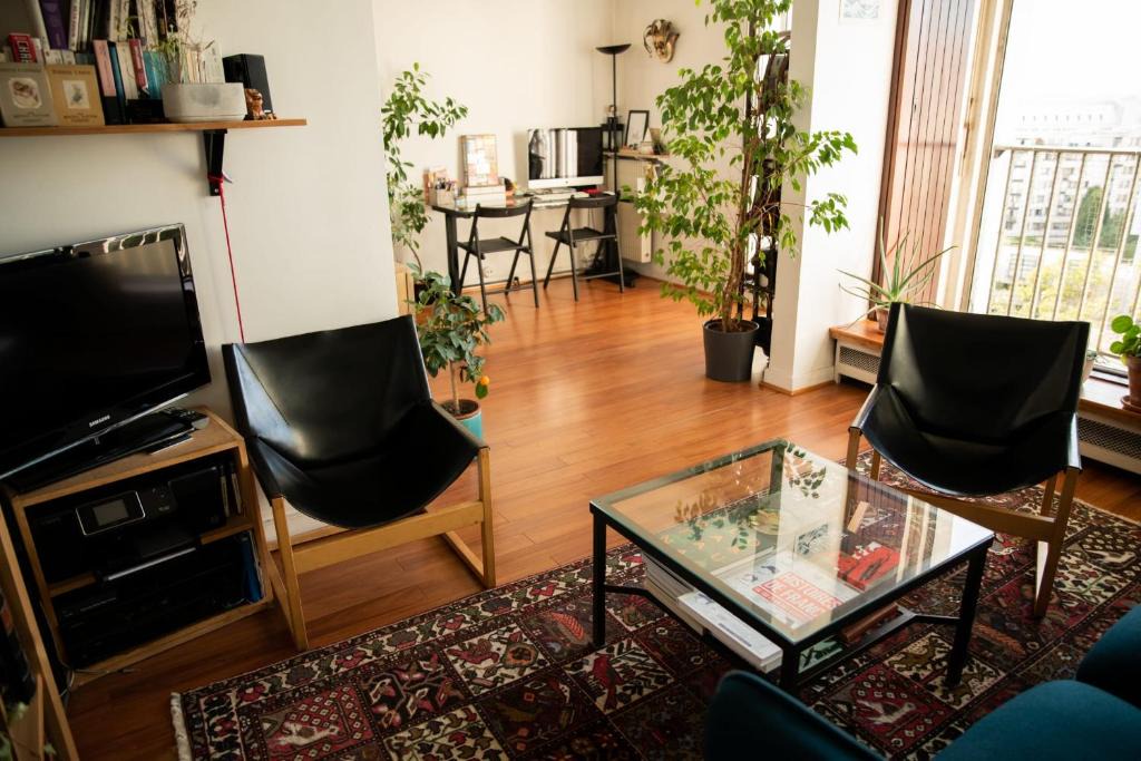 Quartier de Javel Apartment | HostnFly apartments - Beautiful warm appt, balcony and superb view