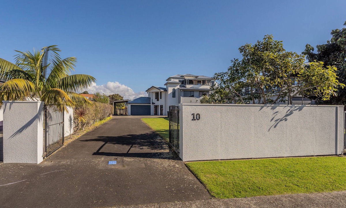 Whitianga House | Hosts on the Coast Buffalo Beach Escape