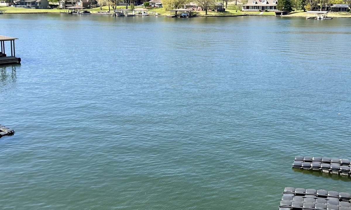 Lakeland Condo | Hot Springs (Lake Hamilton) Waterfront Condo