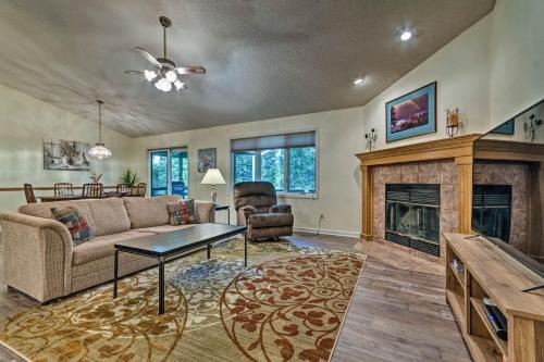 Hot Springs Village House | Hot Springs Village Home, Walk to Lake & Golf