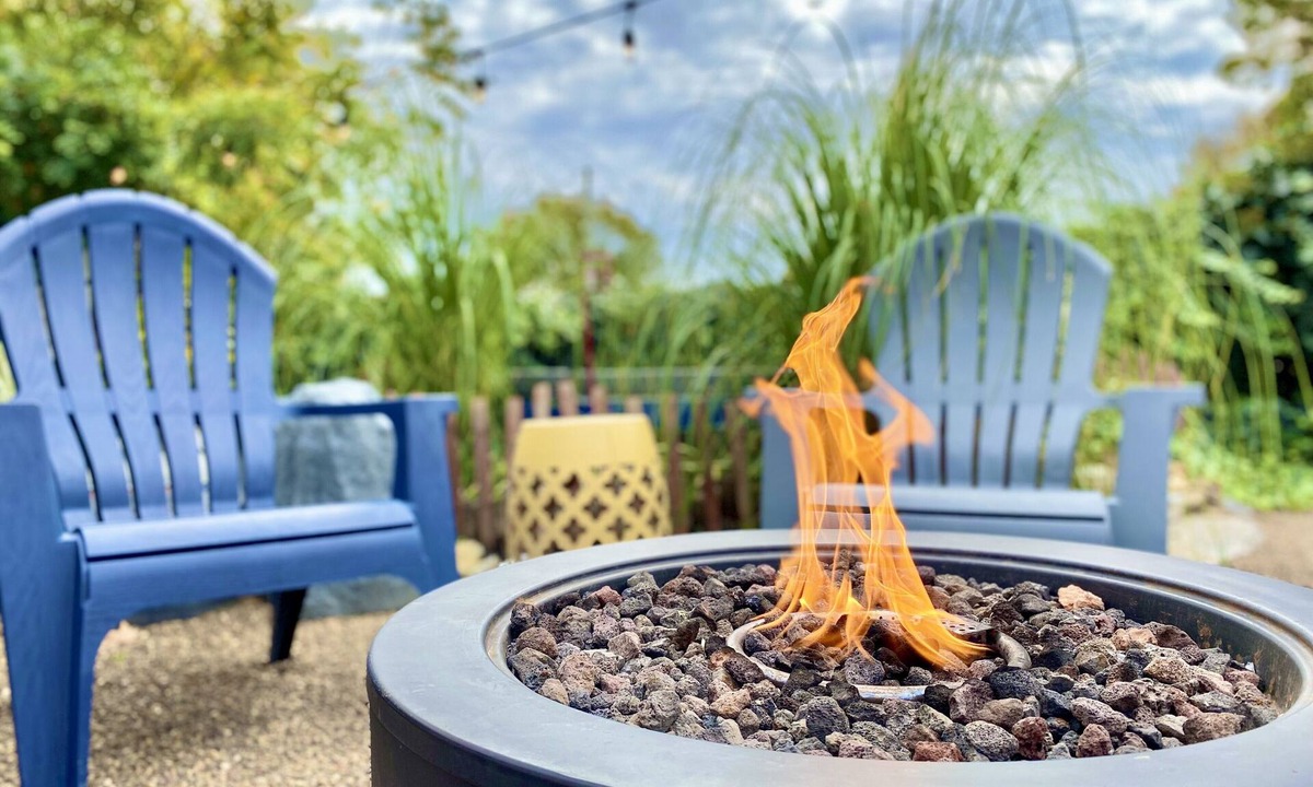Lebanon House | Hot Tub & Firepit Unique Retreat 25 Mins To Hershey