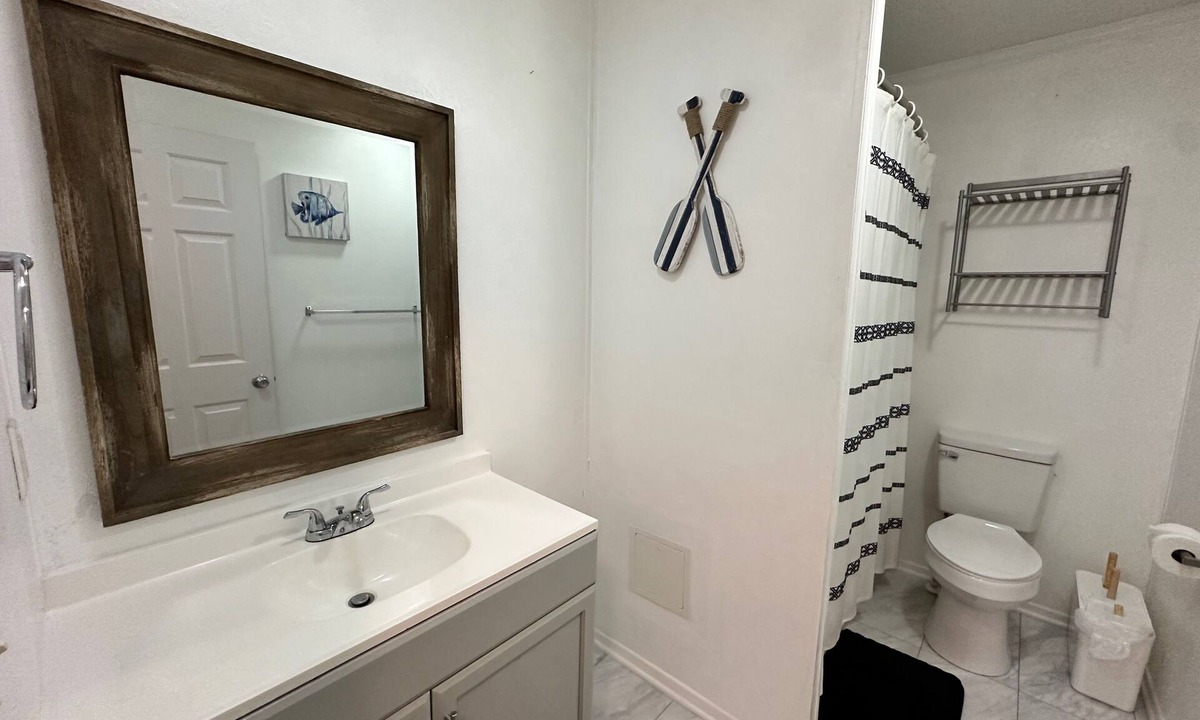 Bogue House | Hot Tub, Pet Friendly, 3 miles to Emerald Isle, fully fenced yard.