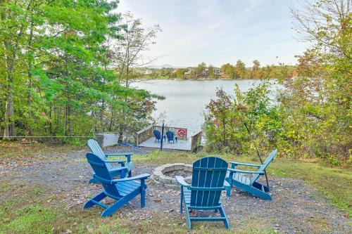 Athens House | Hot Tub: Secluded Hideaway on Sleepy Hollow Lake