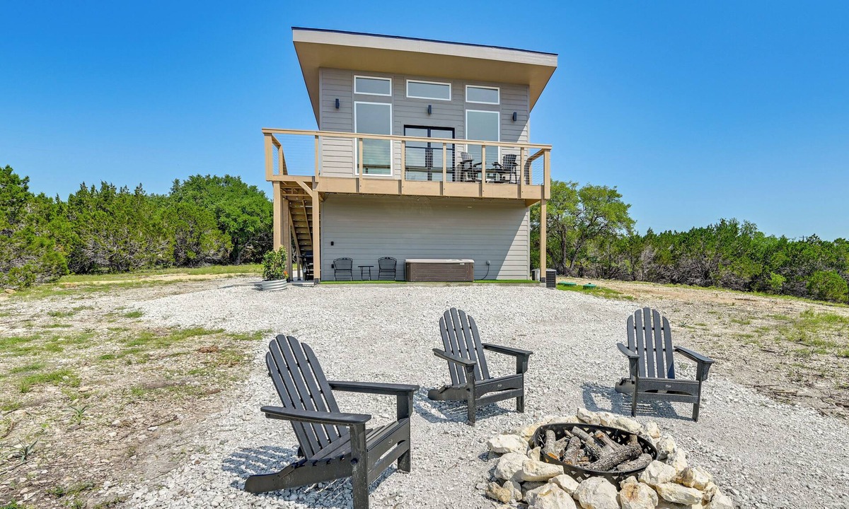Valley Mills House | Hot Tub & Valley Views: Hidden Gem in Texas