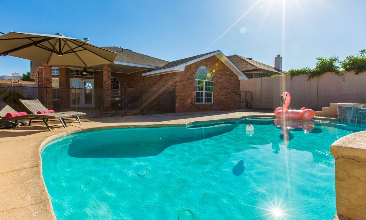 Westside House | Hot tub with city views n -NO PARTIES ALLOWED-