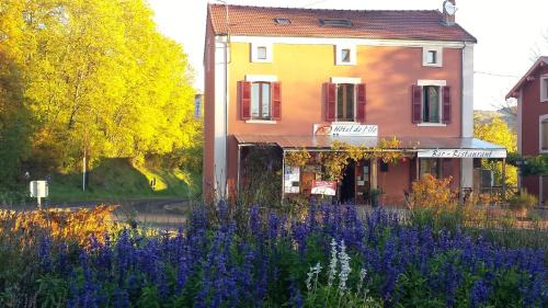 Jumeaux Hotel | Hote de l'île chez Wendy et Fred