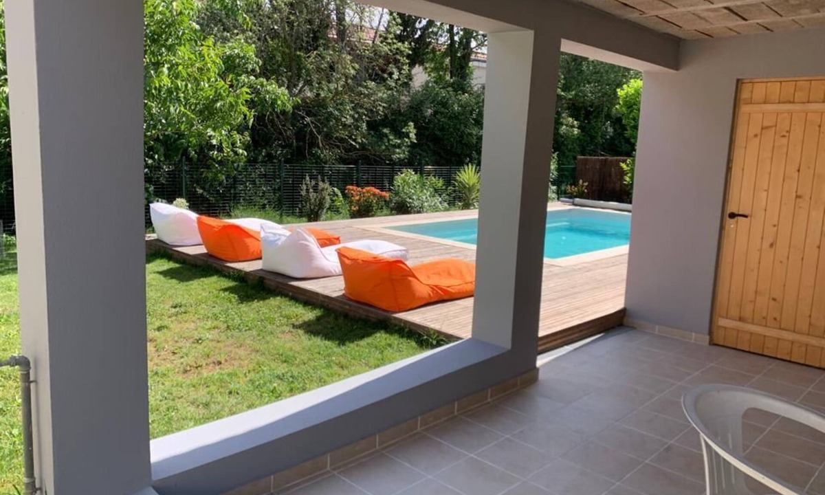 Eyguieres House | Hote Provence