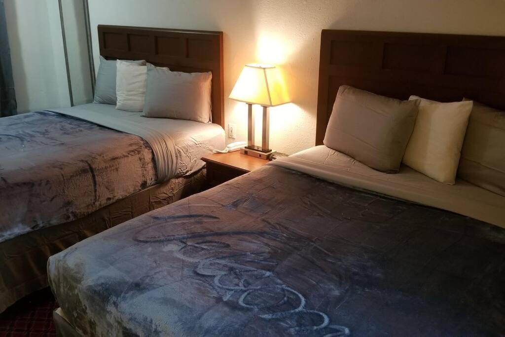 Stillwater Apartment | Hotel 2 Queen Beds Hotel Room 128 Booking