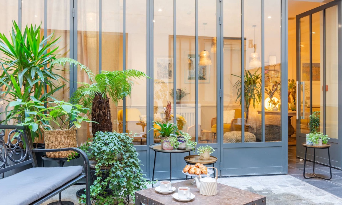 Montmartre Hotel | Hotel 29 Lepic