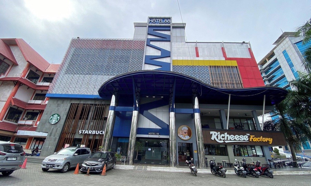Banjarmasin Hotel | Hotel 88 Banjarmasin by WH