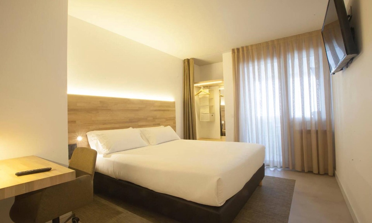 Ermitagana Hotel | Hotel A Pamplona