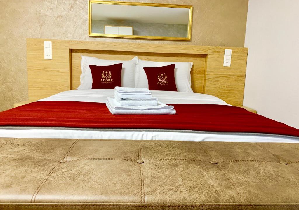 Romanel-sur-Lausanne Hotel | Hotel Adore