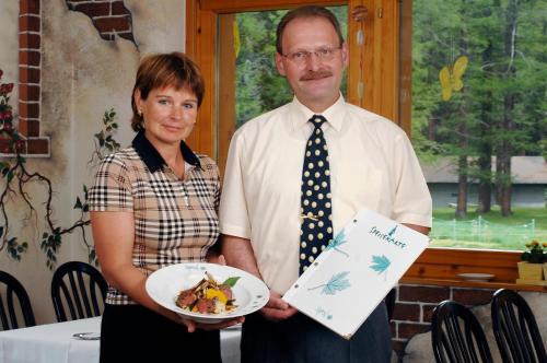 Oberwald Hotel | Hotel Ahorni