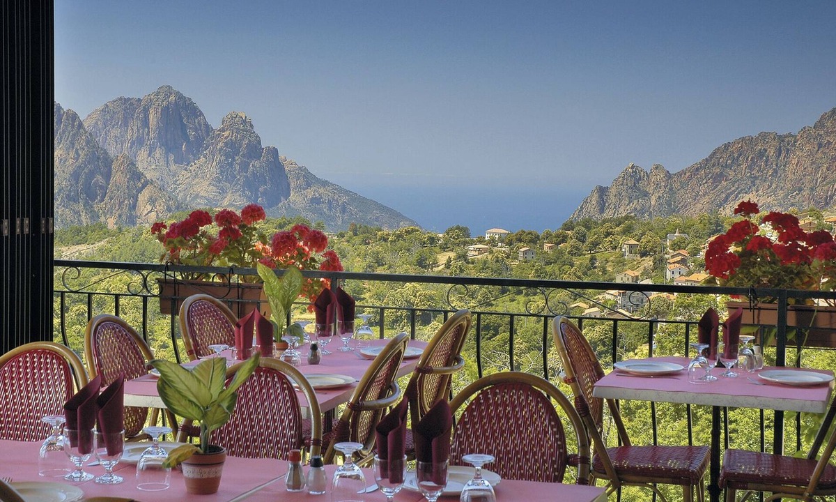 Evisa Hotel | Hotel Aitone