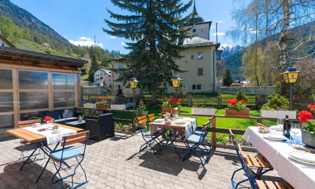 Zernez Hotel | Hotel Alpina
