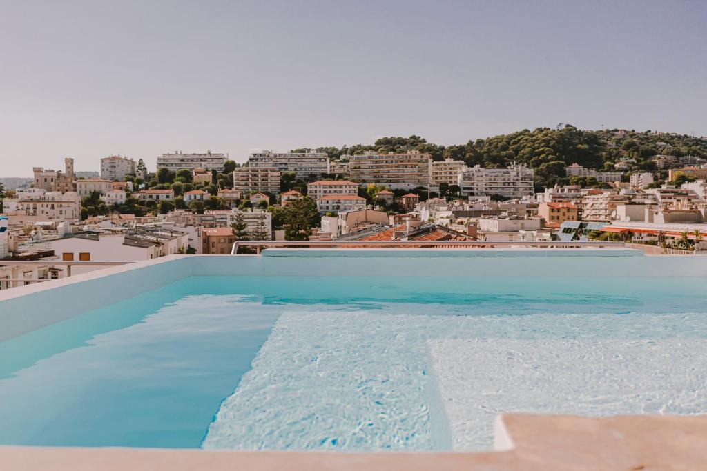 Gambetta Hotel | HOTEL AMOUR NICE