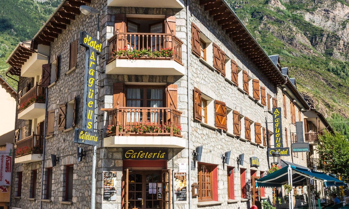 Benasque Hotel | Hotel Aragüells