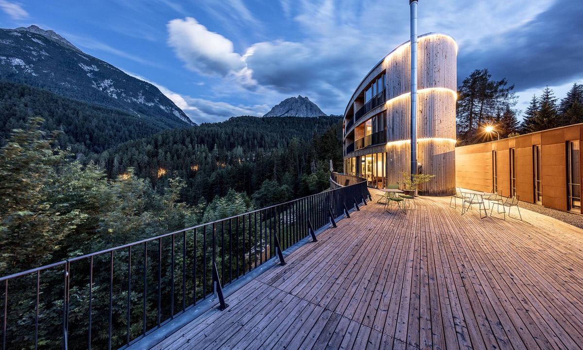 Engadin Scoul Hotel | Hotel Arnica Scuol - Adults only