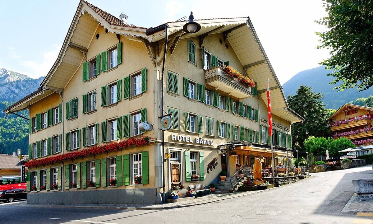Wilderswil Hotel | Hotel Bären - The Bear Inn