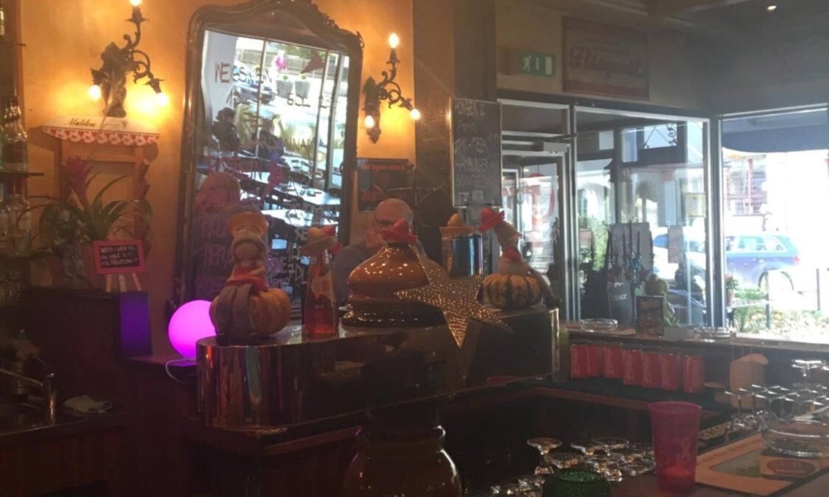 Neuhausen am Rheinfall Hostel | Hotel & Backpackers Zak