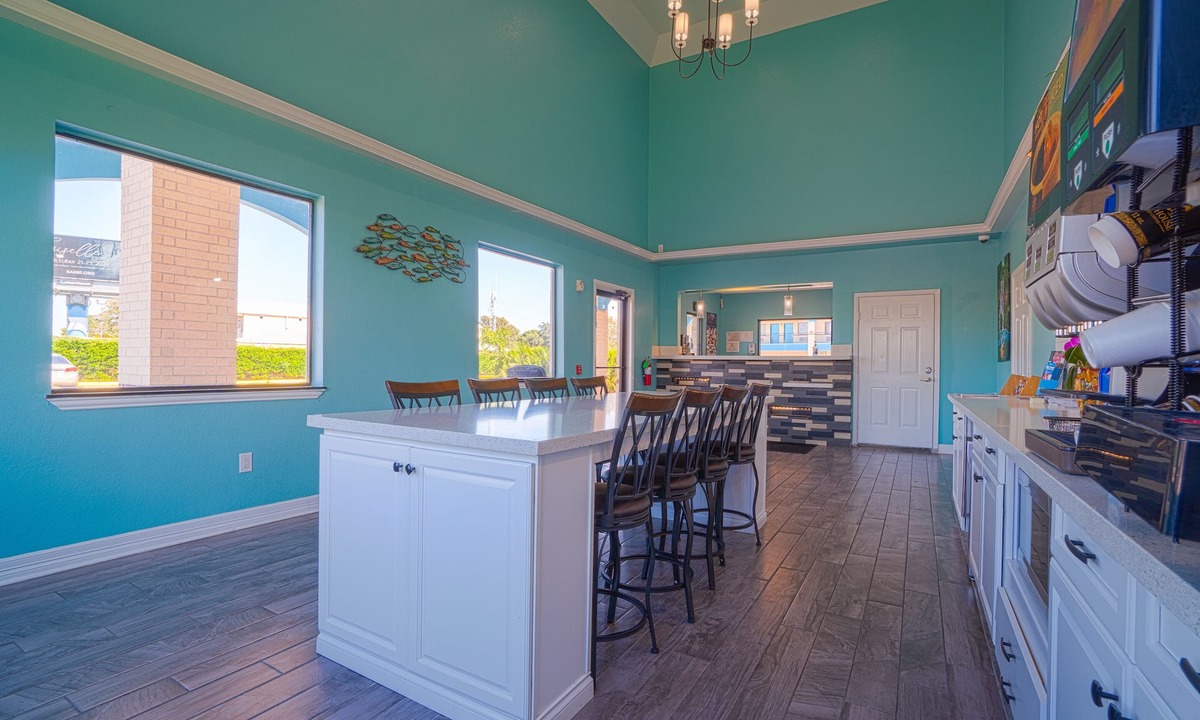 Clear Lake Shores Hotel | Hotel Bliss Kemah
