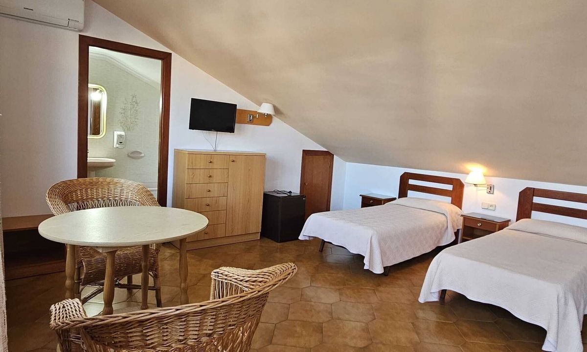 Malgrat de Mar Hostel | Hotel Blue Spot