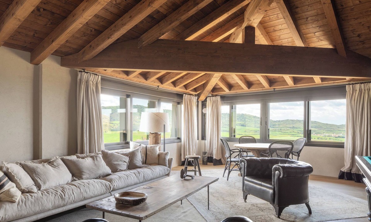 Villamayor de Monjardin Hotel | Hotel Boutique Mirador de Deyo