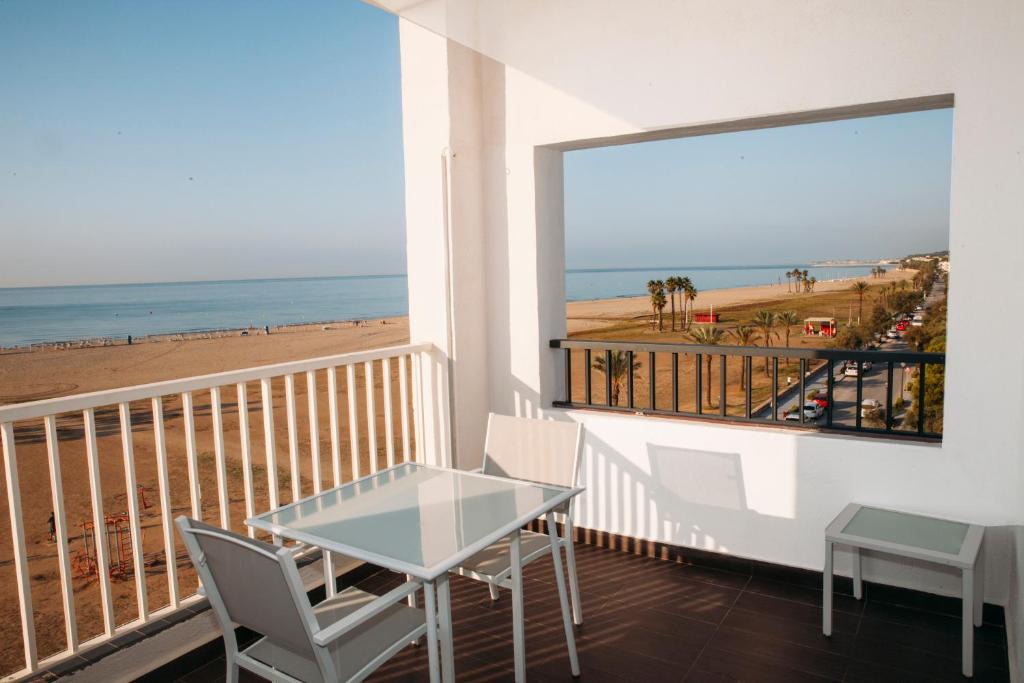 Comarruga Hotel | Hotel Brisamar Suites