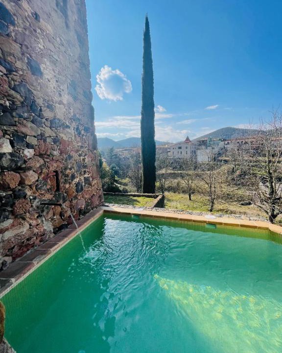 Santa Pau Hotel | Hotel Cal Sastre