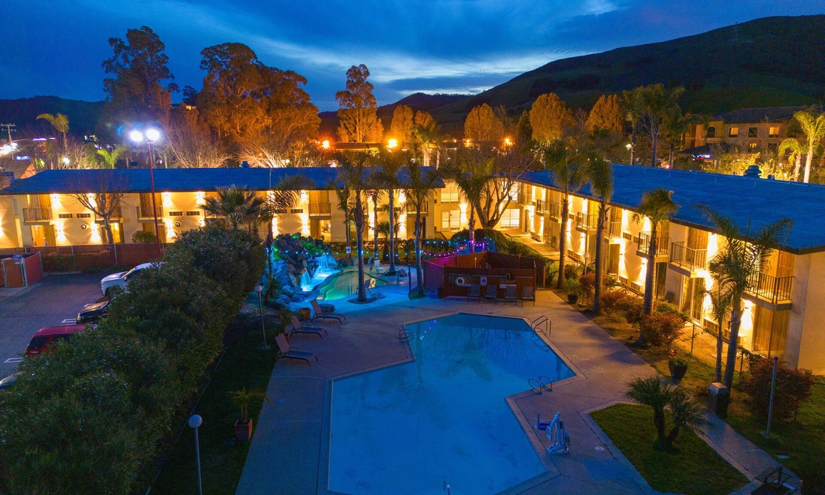 San Luis Obispo Hotel | Hotel Calle Joaquin