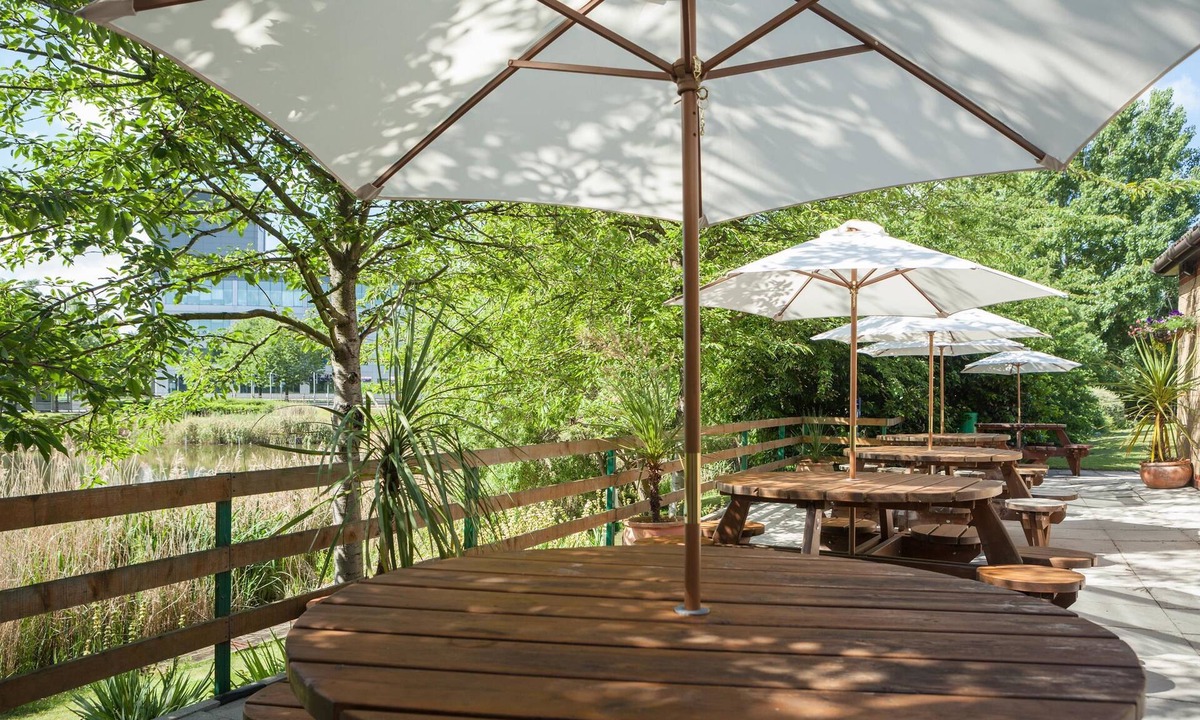 Stone Hotel | Hotel Campanile Dartford