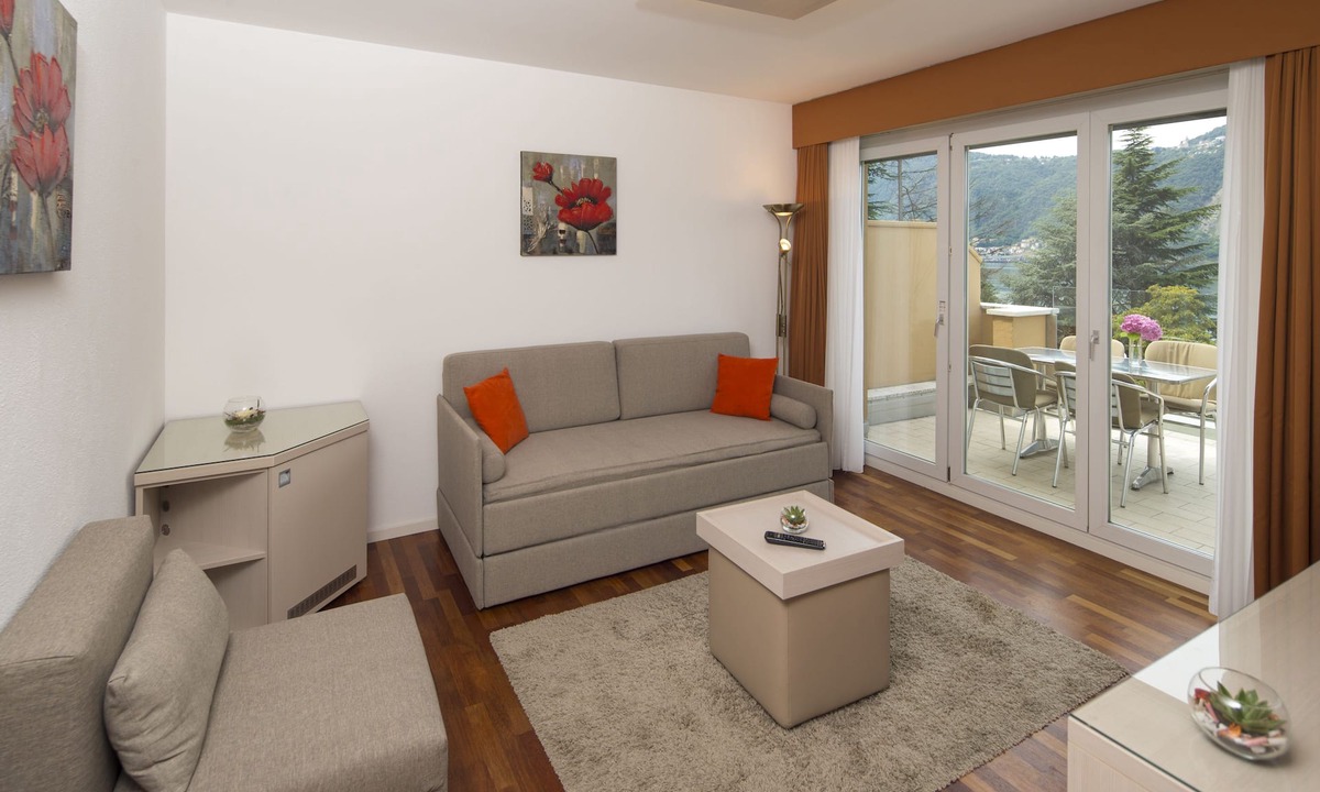 Bissone Hotel | Hotel Campione