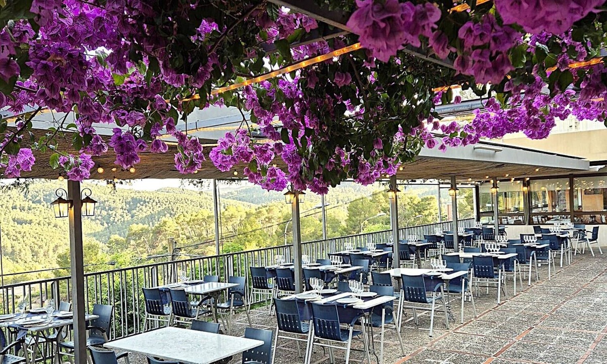Corbera De Llobregat Hotel | Hotel Can Fisa