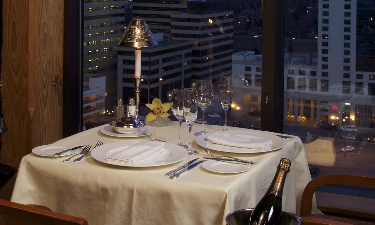 Downtown Anchorage Hotel | Hotel Captain Cook